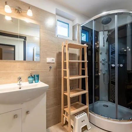 Liška - Horalka, Apartmán Pec pod Sněžkou