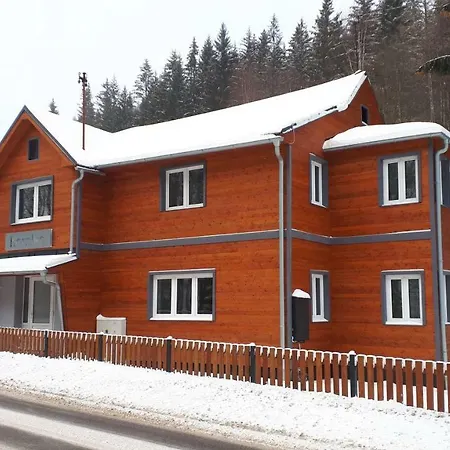 Liska V Peci - Apartmanovy Dum Horalka, Apartment