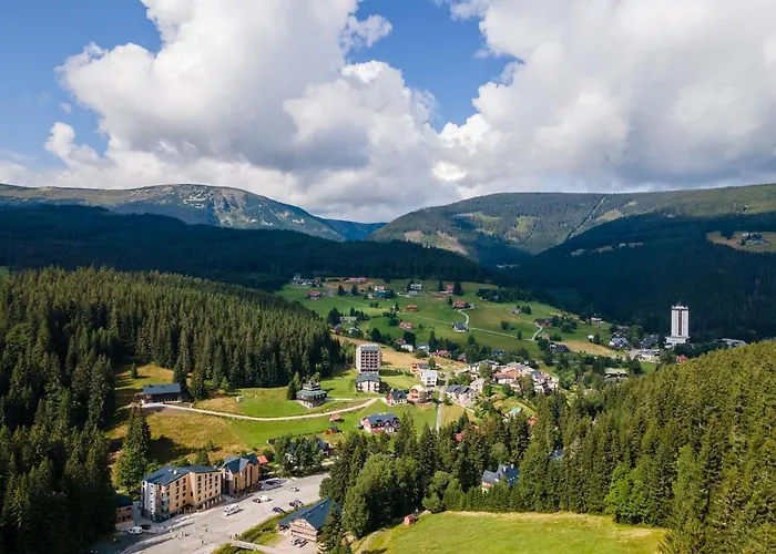 Liska V Peci - Apartmanovy Dum Horalka, Διαμέρισμα Pec pod Snezkou